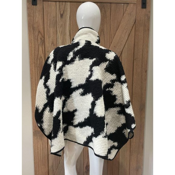 NWT French Connection Houndstooth Wool Poncho - Picture 3 of 6